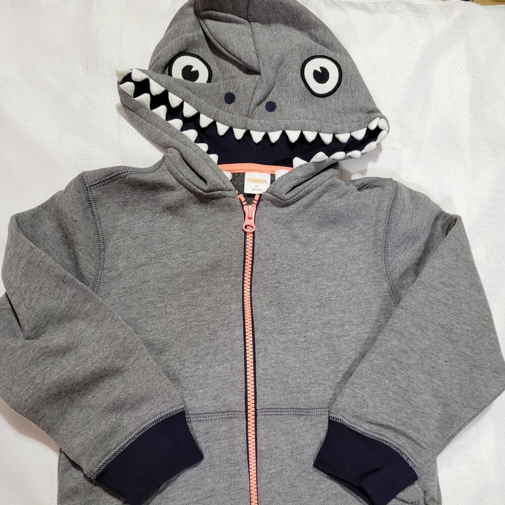 Gymboree 5T NWT Shark line hoodie. Mixed Bin Z35
